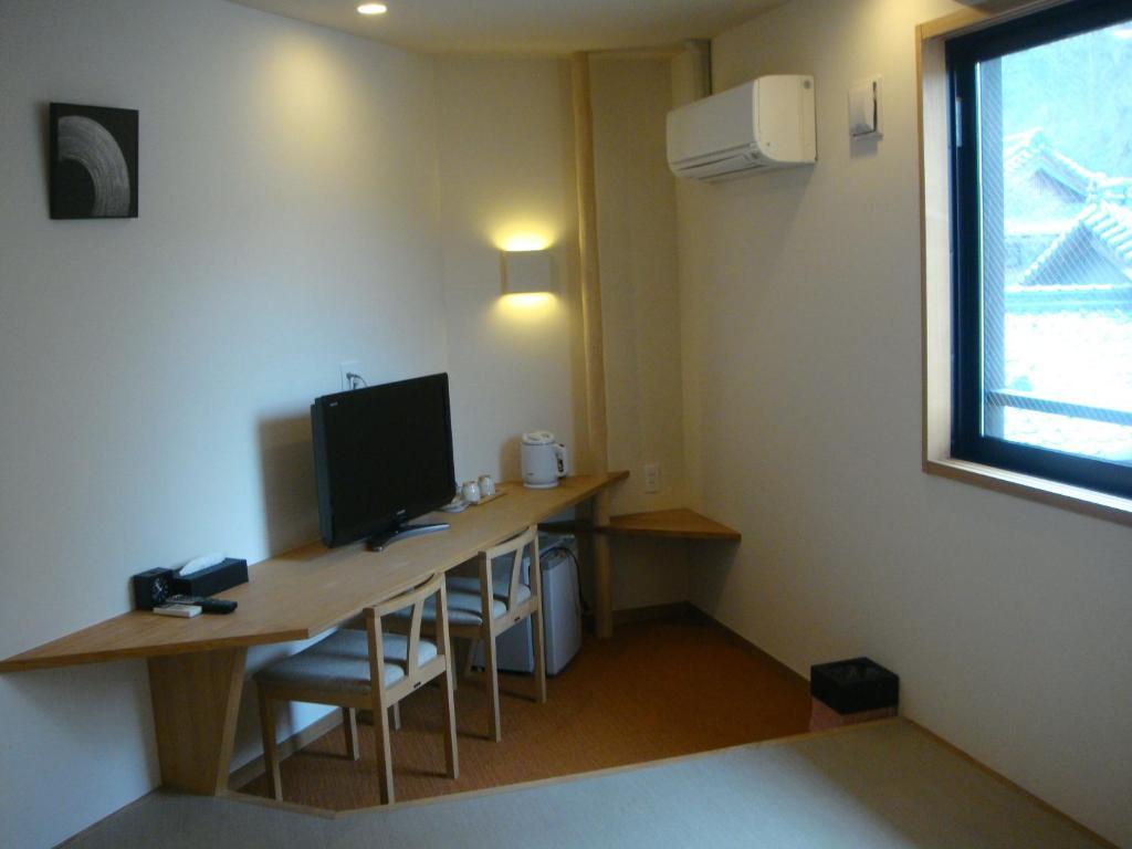 Mizuhasou Hotel Hatsukaichi Room photo